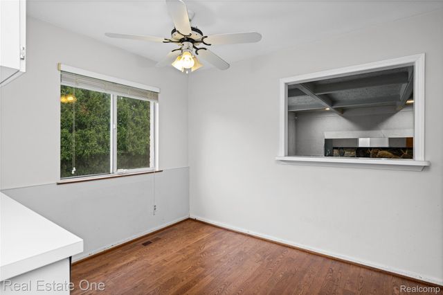 31917 Olde Franklin Drive, Farmington Hills, MI 48334