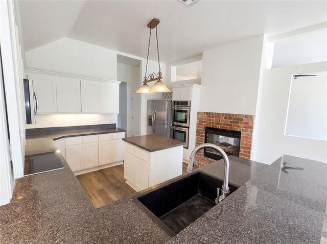 13104 Chadbrooke Place, Oklahoma City, OK 73142