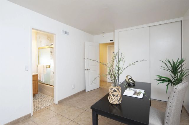 4727 Mount Longs Dr, San Diego, CA 92117