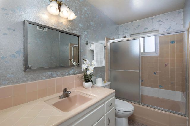 4727 Mount Longs Dr, San Diego, CA 92117