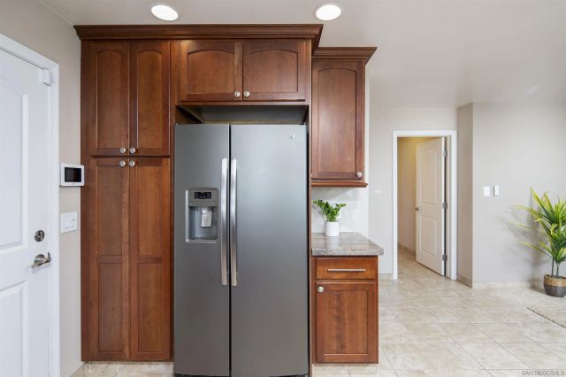 4727 Mount Longs Dr, San Diego, CA 92117