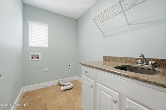 76 17TH Street, Atlantic Beach, FL 32233