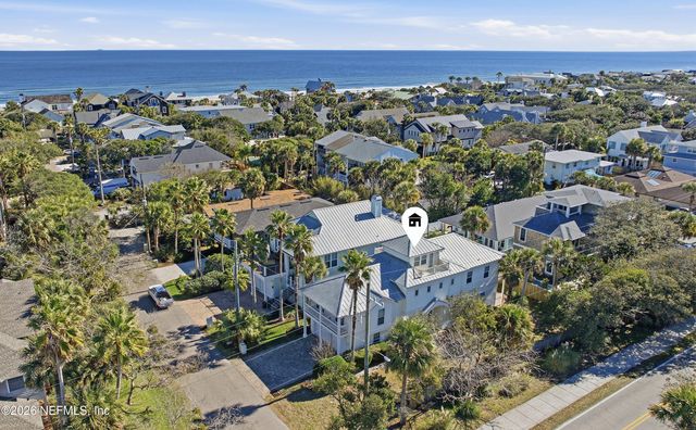 76 17TH Street, Atlantic Beach, FL 32233