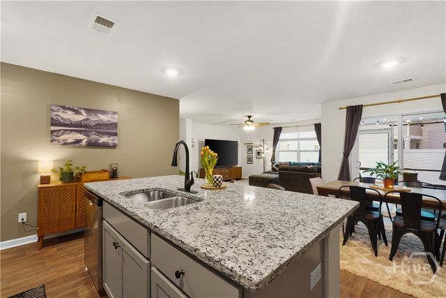 394 Coconut Drive, Bloomingdale, GA 31302