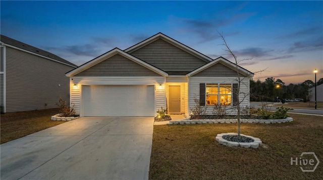 394 Coconut Drive, Bloomingdale, GA 31302