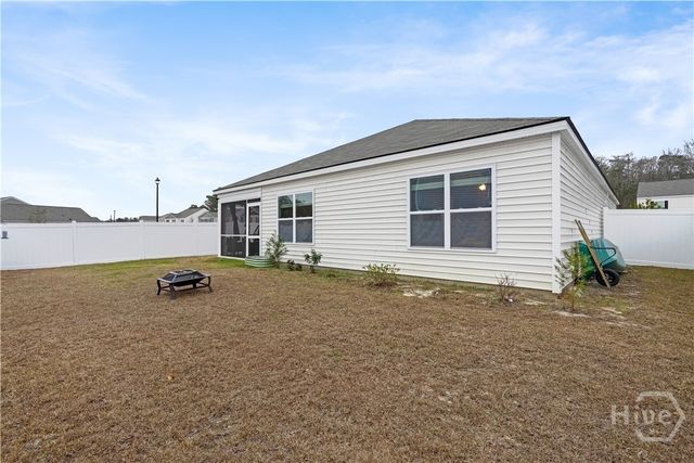 394 Coconut Drive, Bloomingdale, GA 31302