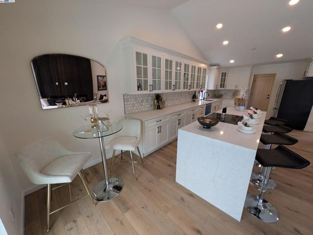 5653 Drakes Drive, Discovery Bay, CA 94505