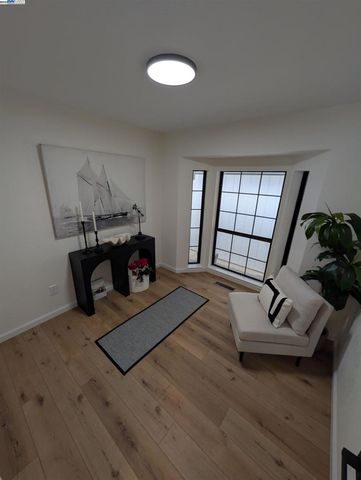 5653 Drakes Drive, Discovery Bay, CA 94505