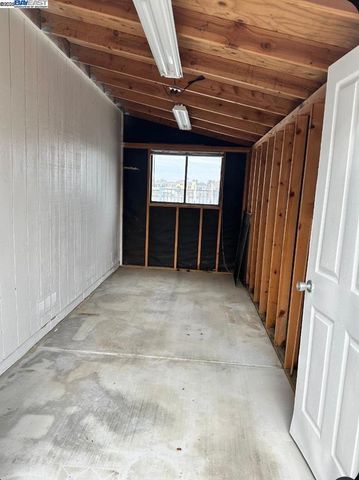 5653 Drakes Drive, Discovery Bay, CA 94505