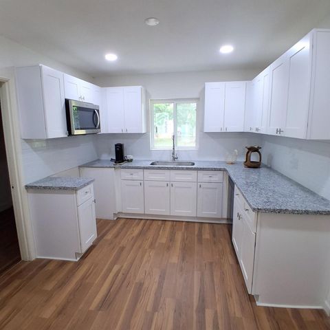 6011 Belmark Street, Houston, TX 77033