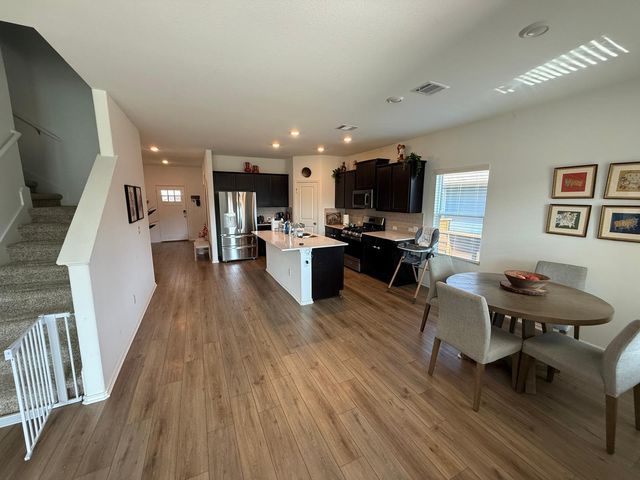 380 Mendoza, Kyle, TX 78640