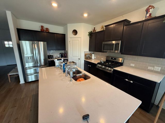 380 Mendoza, Kyle, TX 78640