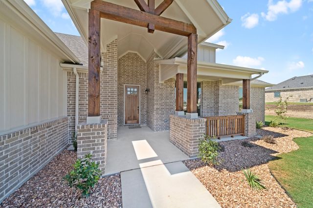 431 Paradise Ridge Drive, Waxahachie, TX 75167
