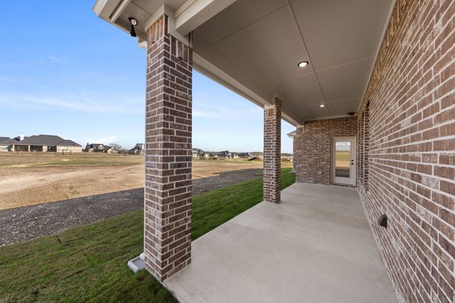 431 Paradise Ridge Drive, Waxahachie, TX 75167