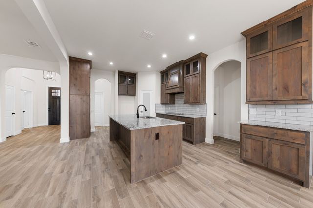 431 Paradise Ridge Drive, Waxahachie, TX 75167