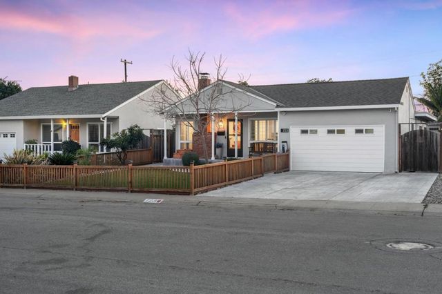 723 Linda Flora Street, San Jose, CA 95127
