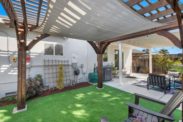 723 Linda Flora Street, San Jose, CA 95127