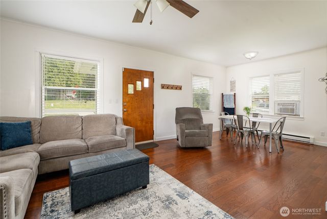 2411 Dodd Street, Blaine, WA 98230