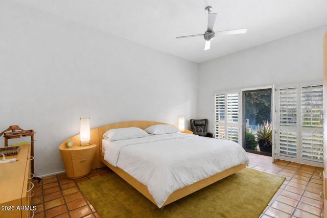 3048 E STELLA Lane, Phoenix, AZ 85016