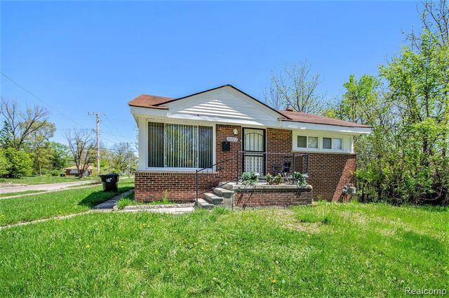 20322 Charleston Street, Highland Park, MI 48203