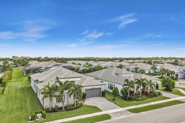 10925 Glen Orchard Lane, Boynton Beach, FL 33473