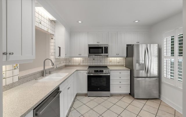 321 Lapwing Lane, Mount Pleasant, SC 29464