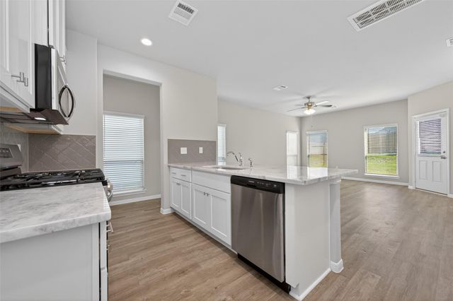 24704 Windward Birch Way, Huffman, TX 77336