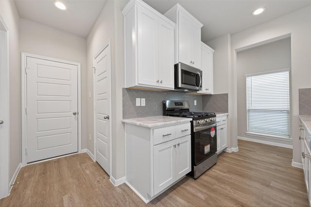 24704 Windward Birch Way, Huffman, TX 77336