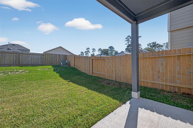 24704 Windward Birch Way, Huffman, TX 77336