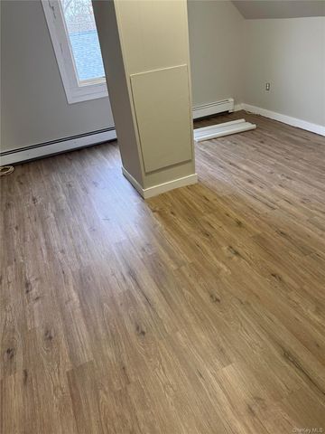 54 2nd Avenue, Bay Shore, NY 11706