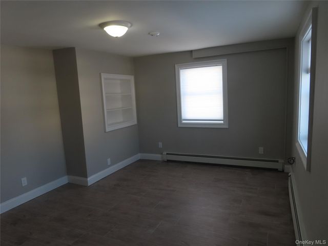 54 2nd Avenue, Bay Shore, NY 11706