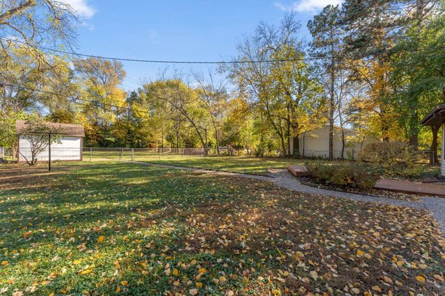 9523 10th Avenue S, Bloomington, MN 55420