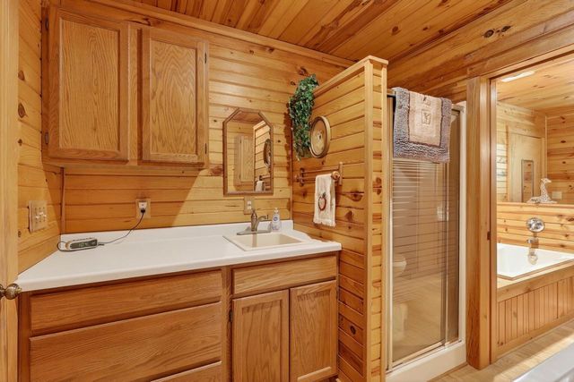 7530 S STATE HIGHWAY 13, Wisconsin Rapids, WI 54494