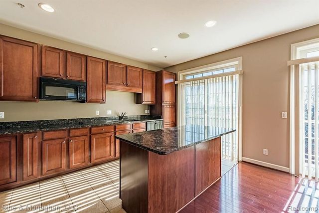 2210 Attard Street, Birmingham, MI 48009