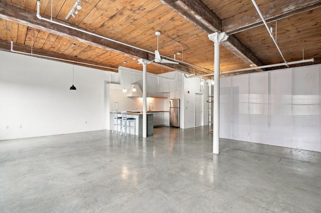172 Middle Street 301, Lowell, MA 01852