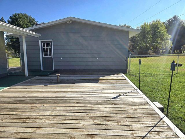 742 COLLIGAN AVENUE, Wild Rose, WI 54984