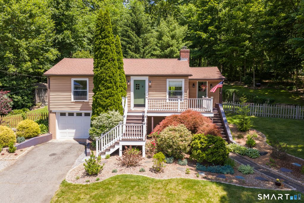 34 Pehr Lane, Cheshire, CT 06410