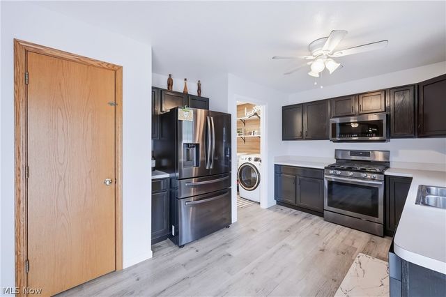 1561 Birch Run Drive NE, Warren, OH 44483