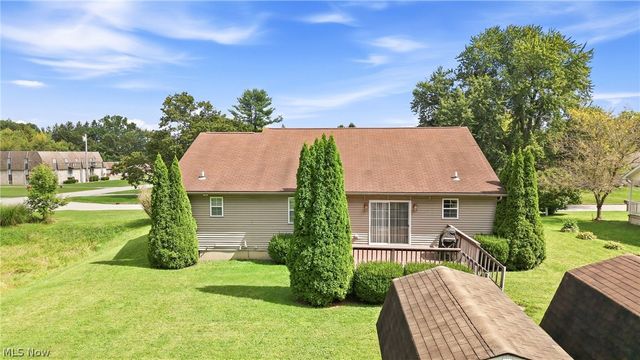 1561 Birch Run Drive NE, Warren, OH 44483