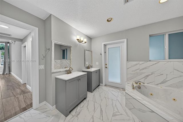 2801 Coral Shores Dr, Fort Lauderdale, FL 33306