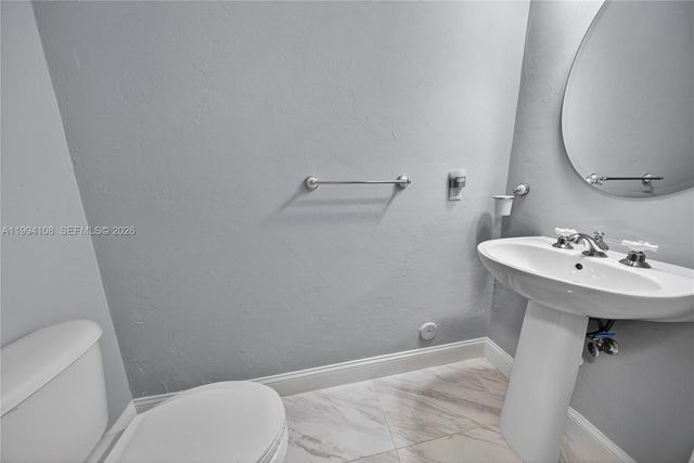 2801 Coral Shores Dr, Fort Lauderdale, FL 33306