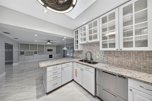 2801 Coral Shores Dr, Fort Lauderdale, FL 33306