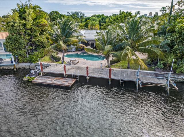 2801 Coral Shores Dr, Fort Lauderdale, FL 33306