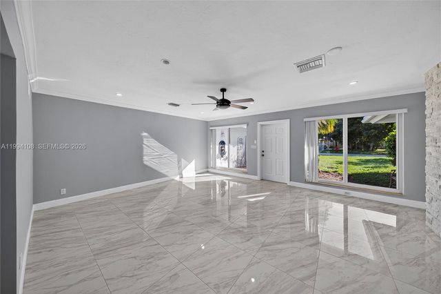 2801 Coral Shores Dr, Fort Lauderdale, FL 33306