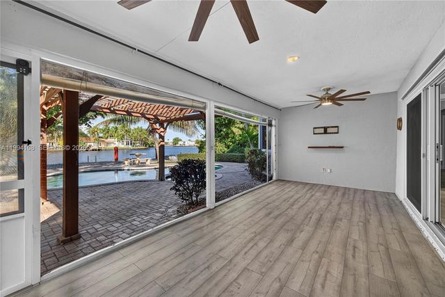 2801 Coral Shores Dr, Fort Lauderdale, FL 33306