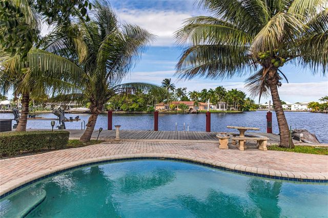 2801 Coral Shores Dr, Fort Lauderdale, FL 33306