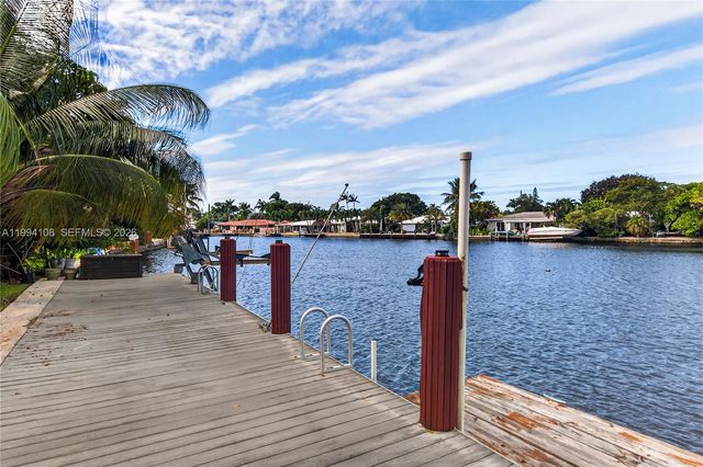 2801 Coral Shores Dr, Fort Lauderdale, FL 33306