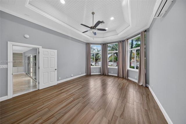 2801 Coral Shores Dr, Fort Lauderdale, FL 33306