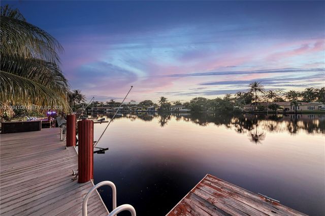 2801 Coral Shores Dr, Fort Lauderdale, FL 33306