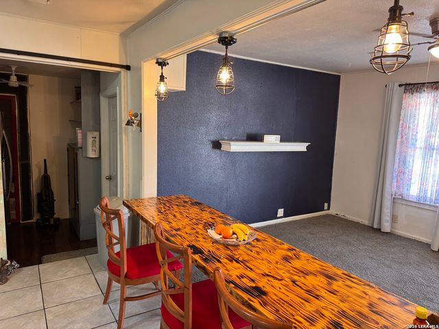 4518 Charles Williams, San Antonio, TX 78220